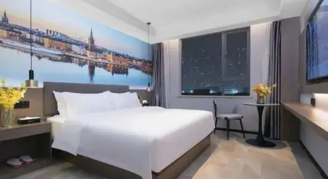 Luksusowy dwuosobowy pokój Ramada Encore by Wyndham Wuhan West