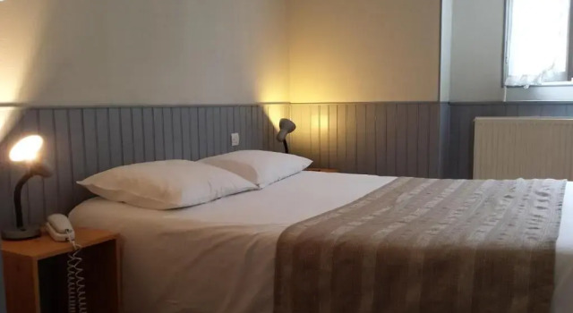Номер Economy Le Beaugency