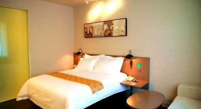 Номер Business Jinjiang Inn Select Songyuan Youth Street