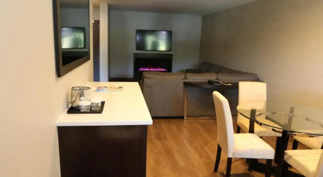 Семейный люкс Little Creek Casino Resort