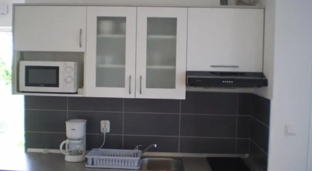 Студия с балконом и с видом на город Apartments Tare, Electric Car Refill