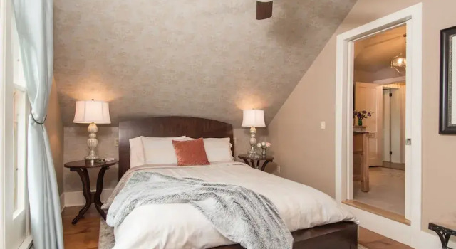 Люкс Executive Gothic Eves Inn and Spa Bed and Breakfast