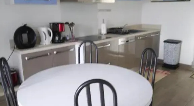 ANGLET appt maison à 2 kms des plages et de Biarritz, Забронировать Апартаменты/квартира Англе French Basque Country