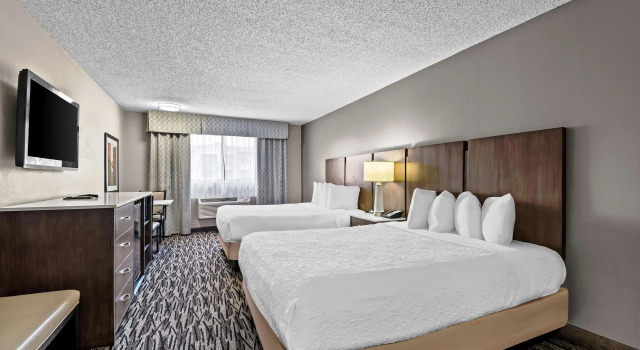Четырёхместный люкс с 2 комнатами Best Western Los Alamitos Inn & Suites