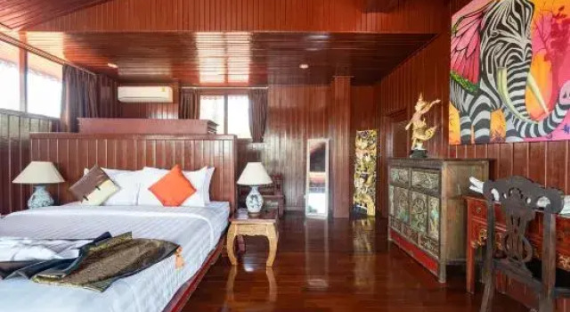 Люкс с видом на море Erawan Villa Hotel