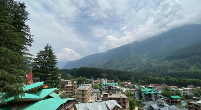 Семейный люкс Hotel Hadimba Palace Manali