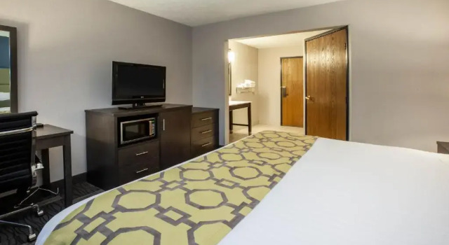 Номер Standard Baymont by Wyndham Traverse City