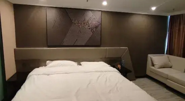 siu hotel, Rezervați Hotel Urumqi Xinjiang
