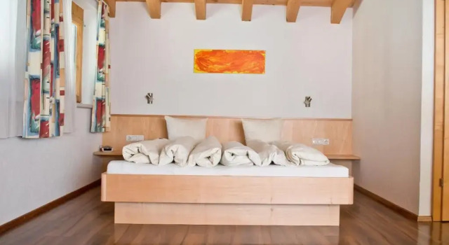 Апартаменты Hotel Garni Ragaz