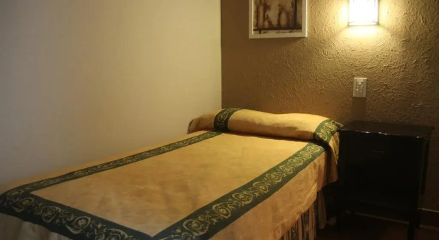 Hotel Elena, Забронировать Отель Отели Сальта с бассейном, рядом с La Merced Church, Бассейн