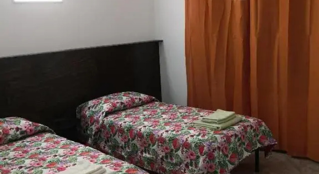 Lux Rho Fiera, Book Bed and Breakfast Hotels in Rho with Parking, Parking