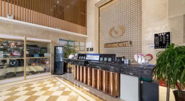 Sunshine Hotel