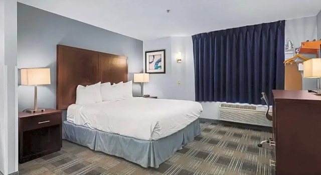 Номер Standard SureStay Plus Hotel by Best Western Portland East