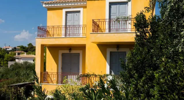 Villa Iva in Aghios Aimilianos, Prenota Villa Porto Heli 