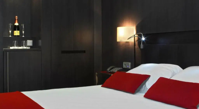 Двухместный номер Grupotel Gran Via 678