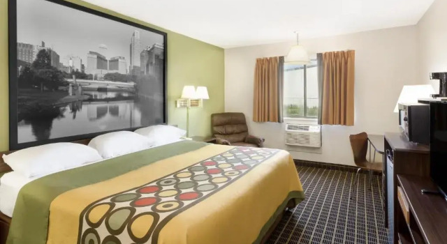 Номер Standard Super 8 by Wyndham Norfolk