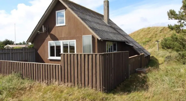 "Zivadin" - 2km from the sea in Western Jutland, Prenota Hotel Hotel a Vestjylland con parcheggio, Parcheggio