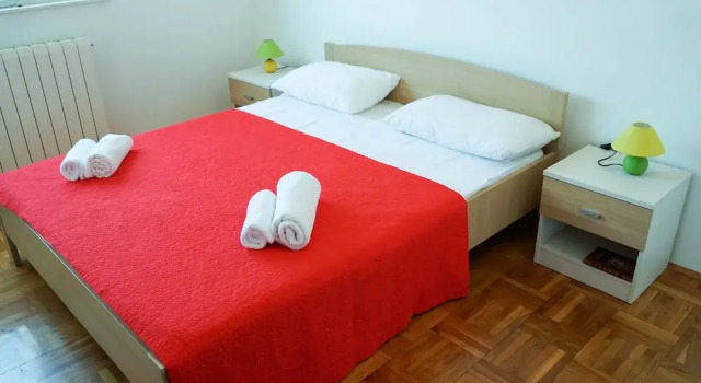 Sea & City View Duplex, Prenota Hotel Splitska 