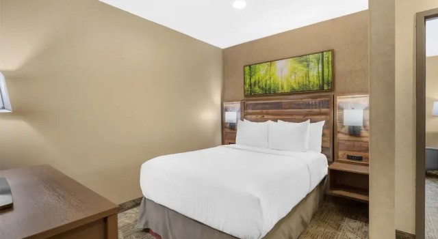 Люкс Best Western Plus Valemount Inn & Suites