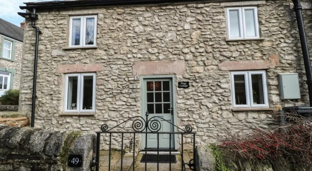Wags Cottage, Забронировать Дом для отпуска Отели Матлок с парковкой, Парковка