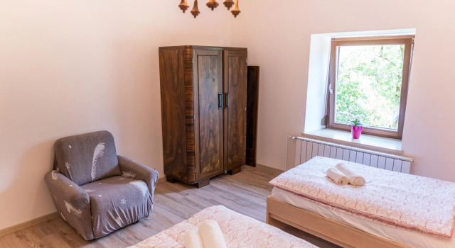 House Hiperbola & Outdoor Activities, Prenota Hotel Hotel a Kanin con parcheggio, Parcheggio
