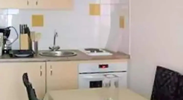 Apartment in Cannes Offering Every Comfort, 100 Meters From the Croise