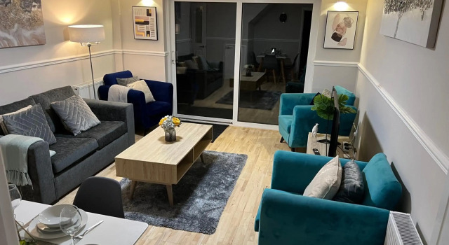 Comfortable King Bed - location - leisure - Contractors - Parking, Boek Hotel Nottingham Nottinghamshire
