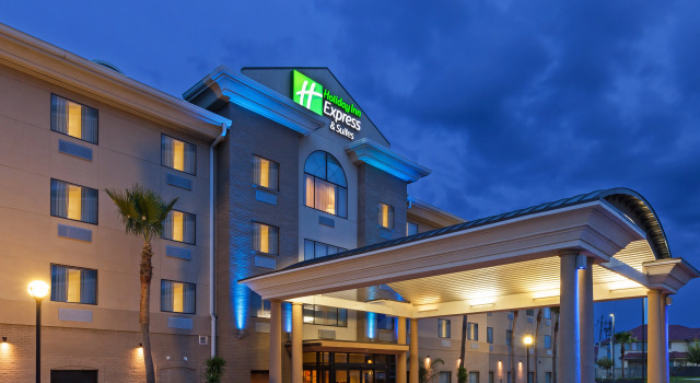 Holiday Inn Express Hotel & Suites Laredo-Event Center Area by IHG