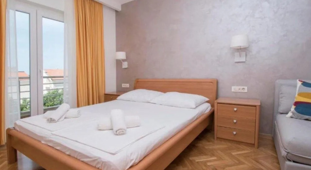 Apartments Antonio, Забронировать Апартаменты/квартира Апартаменты Сплитско-Далматинской жупания, Апартаменты/квартира