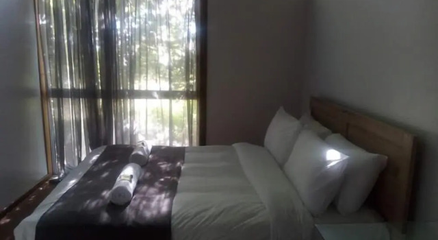 Коттедж с 3 комнатами Guyra Summit Caravan Park