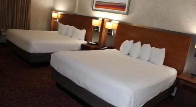 Двухместный номер Standard SureStay Plus Hotel by Best Western Bakersfield North