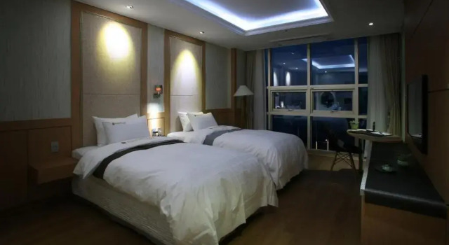 Двухместный номер Superior с видом на море Benikea Hotel Yeosu