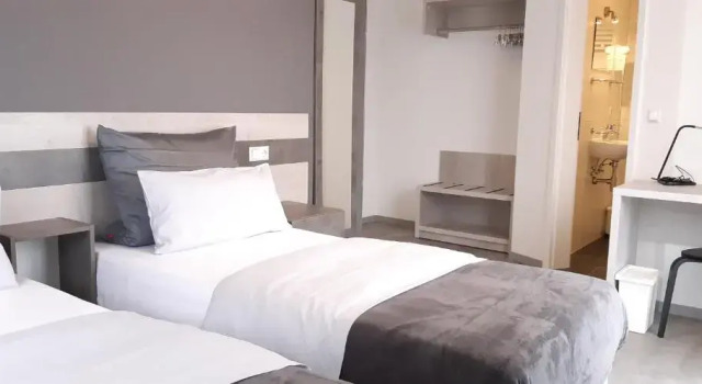 Двухместный номер Standard с балконом City Vibes Hotel
