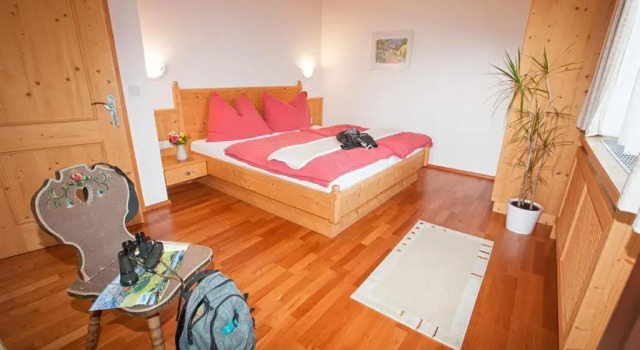 Landhaus Gabriela, Rezervovat Rekreační dům Hotely v Tyrolsko s parkováním, Parkování