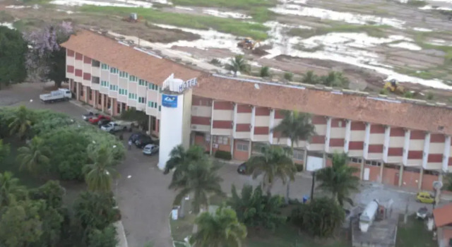 Hotel Canoeiros