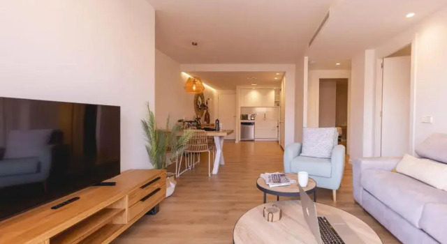 Bravissimo Domènica, 2 bedrooms and balcony, Varaa Hotelli Girona Gironès, lähellä Arab Baths Girona