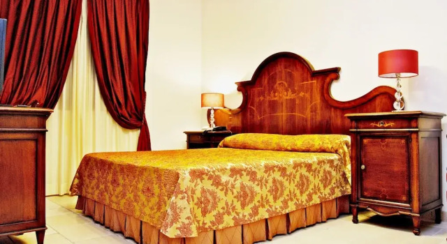 Двухместный номер Standard Vico Regio Hotel