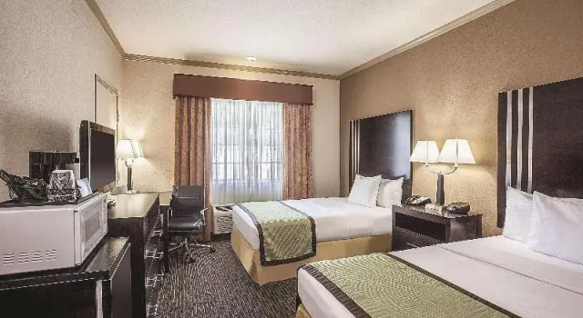 Номер Standard La Quinta by Wyndham Davis