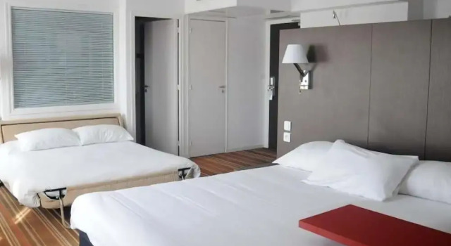 Люкс Standard ibis Styles Segre