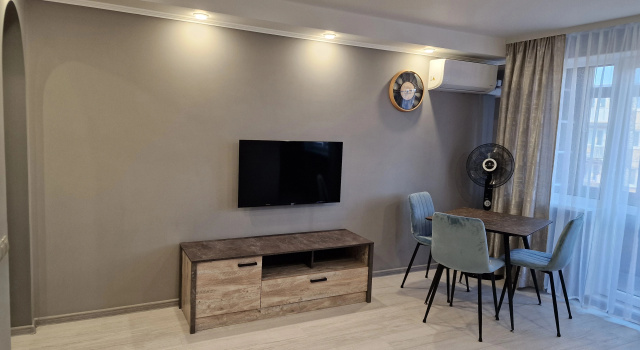 Люкс с балконом и с красивым видом из окна Апартаменты Center City Калининград Минская 12