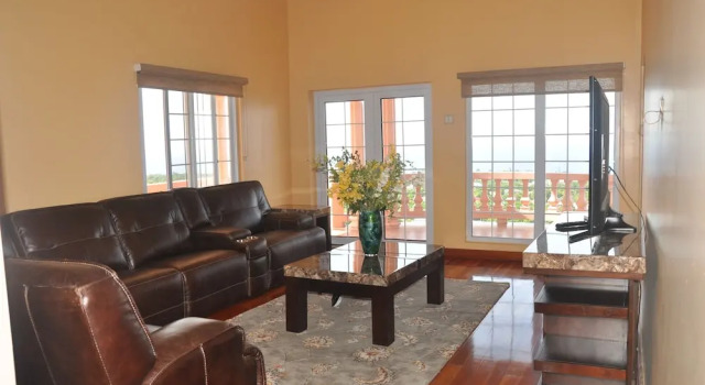 Кровать в общем номере Sun Rise Condos By The Vacation Casa