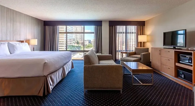 Двухместный номер Deluxe Holiday Inn Chicago North-Evanston by IHG
