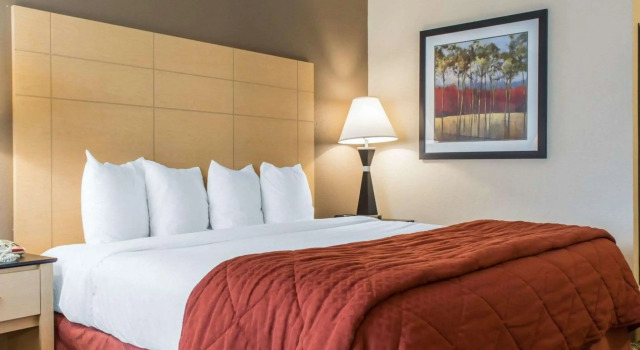 Двухместный номер Standard Quality Inn Geneseo