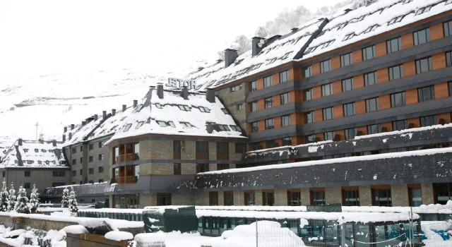 Hotel Val de Neu G.L, Buchen Sie Hotel SPA-Hotels in Naut Aran, SPA