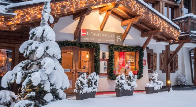 Les Loges Blanches Megève, Забронировать Отель Отели Межев 4 звезды, рядом с Гондольный подъемник Жайе, 4*
