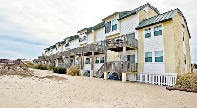 Tybee Lights 110C by Tybee Vacation Rentals