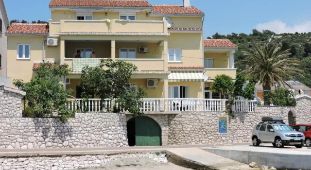 Апартаменты Captains Apartment Located in Rab Island Croatia