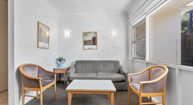 Апартаменты Цокольный этаж Taft Apartments