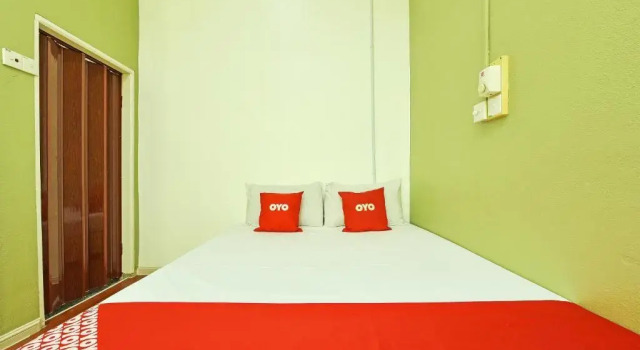 Двухместный номер Deluxe Oyo 90639 Hotel Azimah