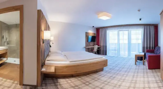 Двухместный клубный номер Standard с балконом и с видом на горы Hotel Sendlhof